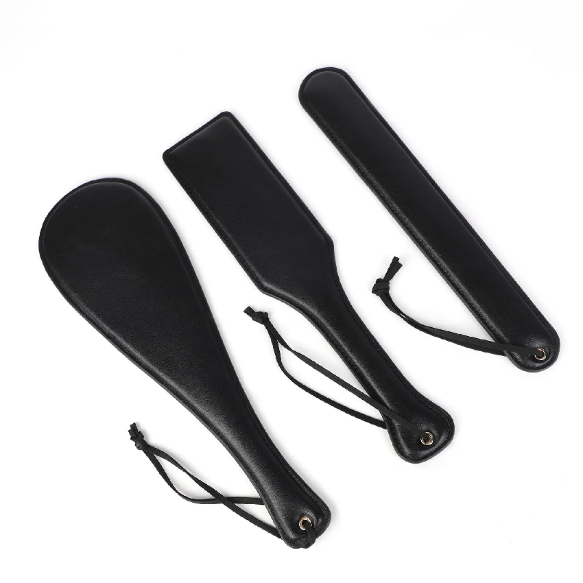 Black Leather Whip With Bdsm S - Home Cooking Game recensione e prezzo